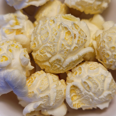 Large, white, wrinkly popped kernels of New York Amish Mushroom Popcorn ready for enjoyment